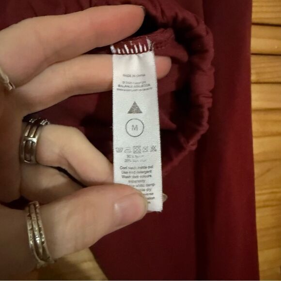 Balance Athletica Oversized cropped crewneck size medium - Picture 5 of 6